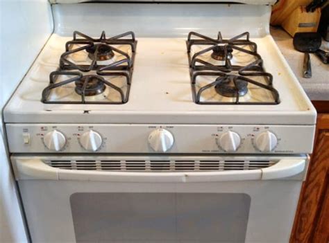 ge xl44 gas oven not heating